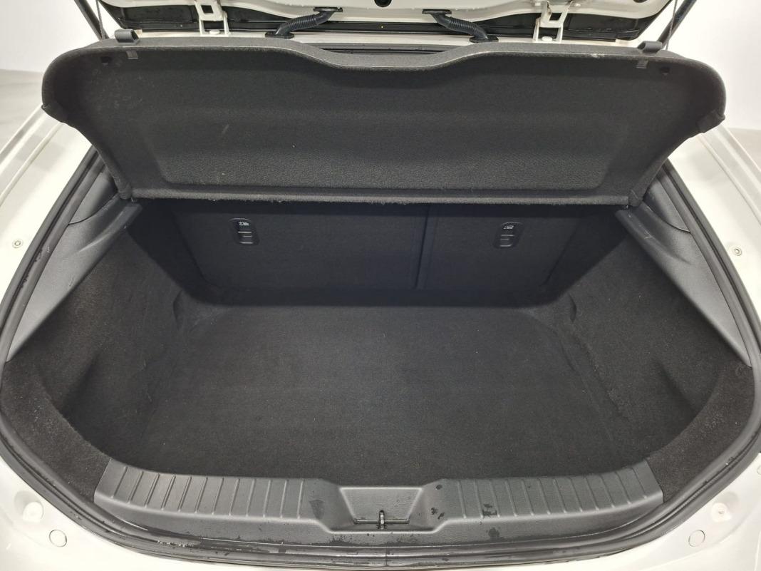 Mazda Mazda3 2.0 e-SKYACTIV-G 88KW ZENITH