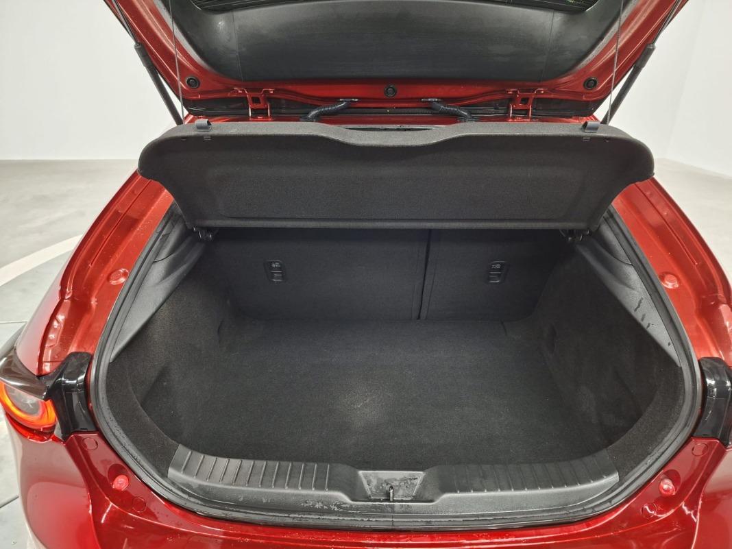 Mazda Mazda3 2.0 e-SKYACTIV-G 90KW EXCLUSIVE-LINE AT