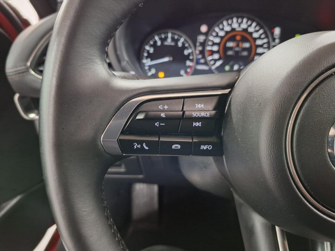 Mazda Mazda3 2.0 e-SKYACTIV-G 90KW EXCLUSIVE-LINE AT
