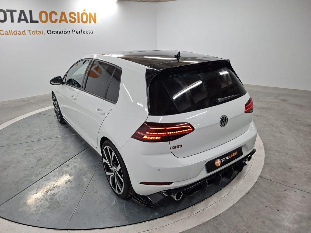 Volkswagen Golf GTI Performance 2.0 TSI 180kW(245CV) DSG