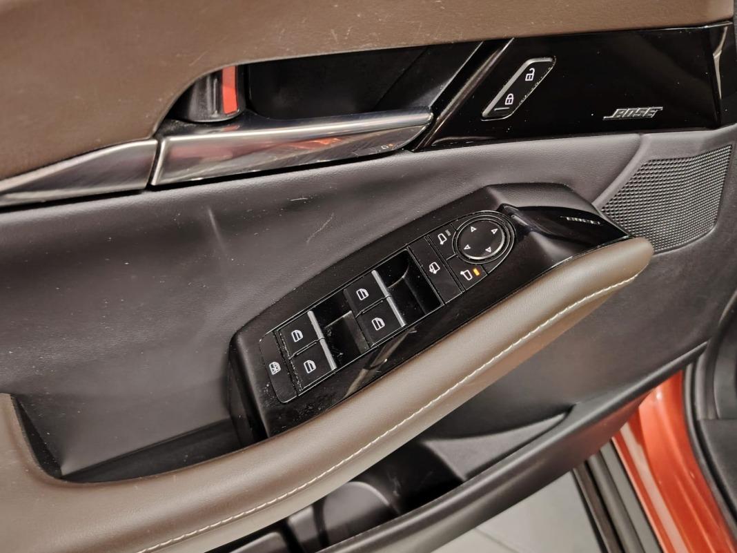 Mazda Cx-30 e-SKYACTIV-G 90kW AT Zenith Black Safe