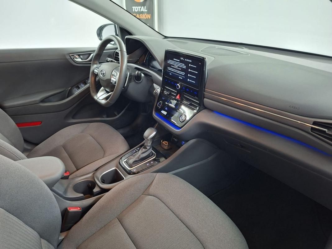 Hyundai Ioniq 1.6 GDI PHEV Tecno DCT