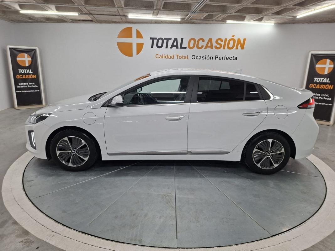 Hyundai Ioniq 1.6 GDI PHEV Tecno DCT