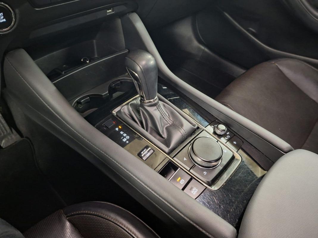 Mazda Mazda3 2.0 SKYACTIV-G 88KW ZENITH SAFETY BLACK