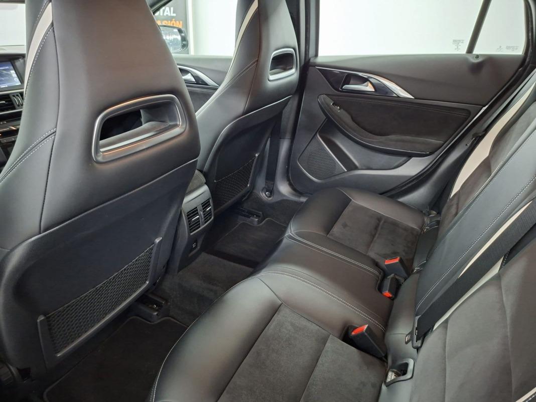 Infiniti Q30 2.0T SPORT 7DCT AWD