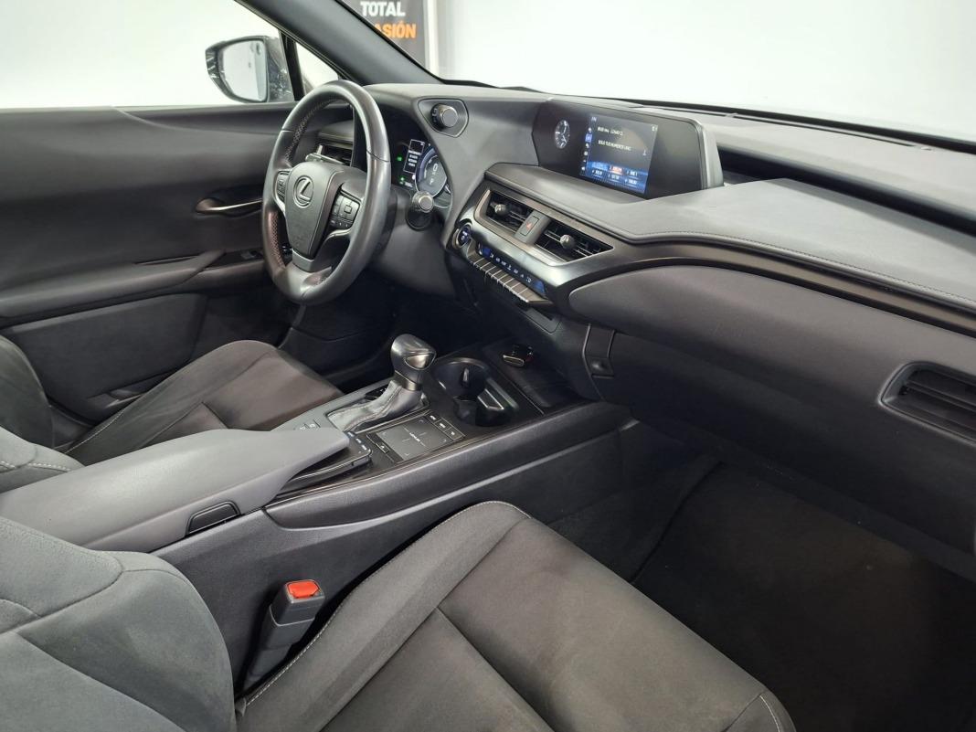 Lexus Ux 250H BUSINESS