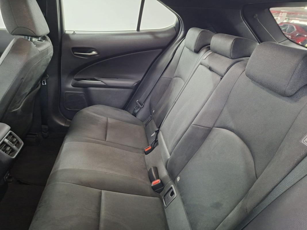 Lexus Ux 250H BUSINESS