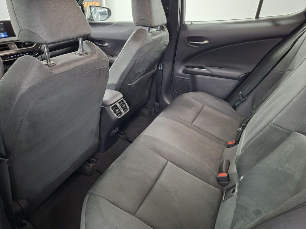 Lexus Ux 250H BUSINESS