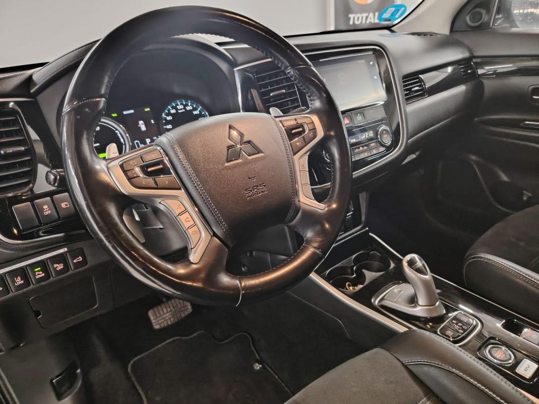 Mitsubishi Outlander 2.0 PHEV Kaiteki Auto 4WD
