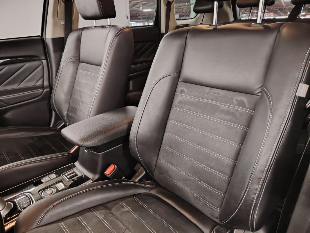 Mitsubishi Outlander 2.0 PHEV Kaiteki Auto 4WD