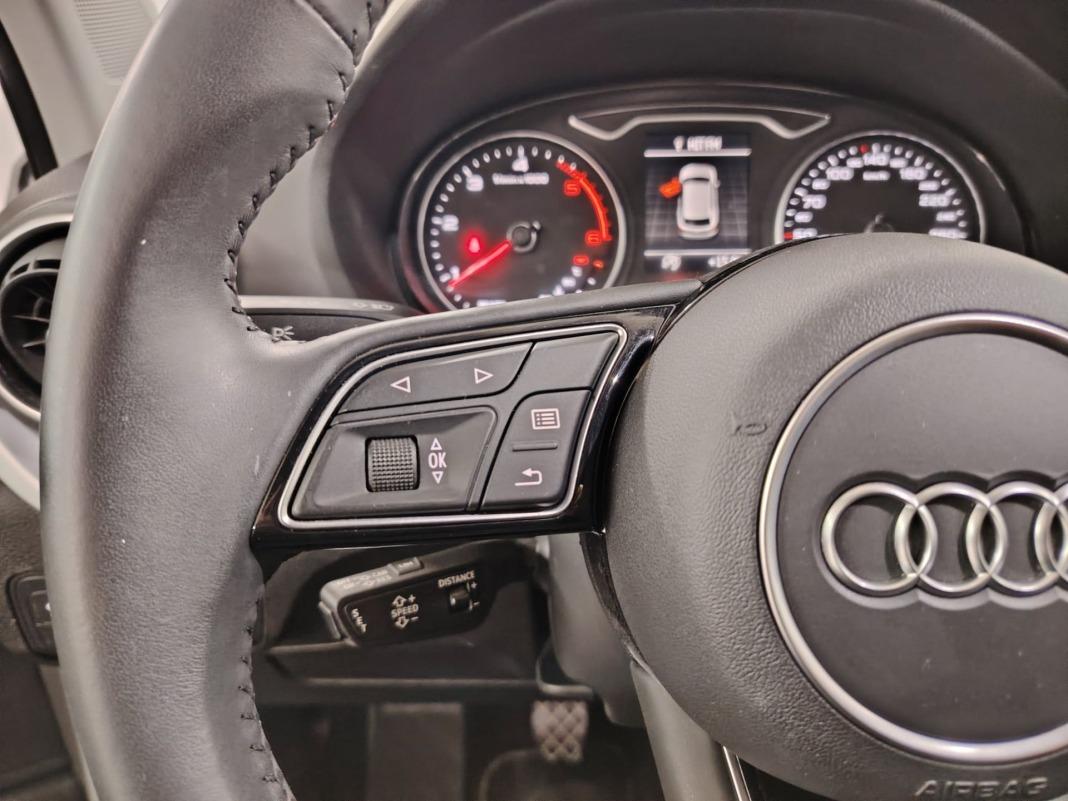 Audi Q2 Sport 30 TDI 85kW (116CV)