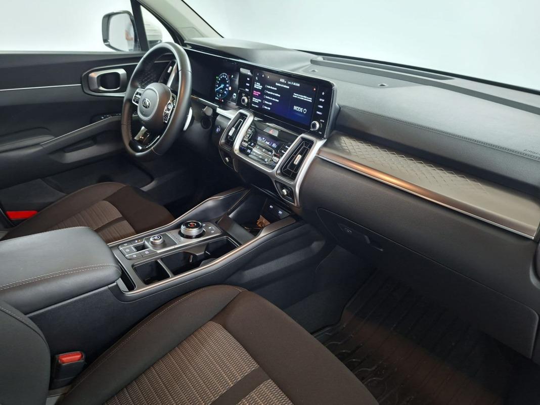 Kia Sorento 1.6 T-GDi HEV Emotion 4x2 7pl