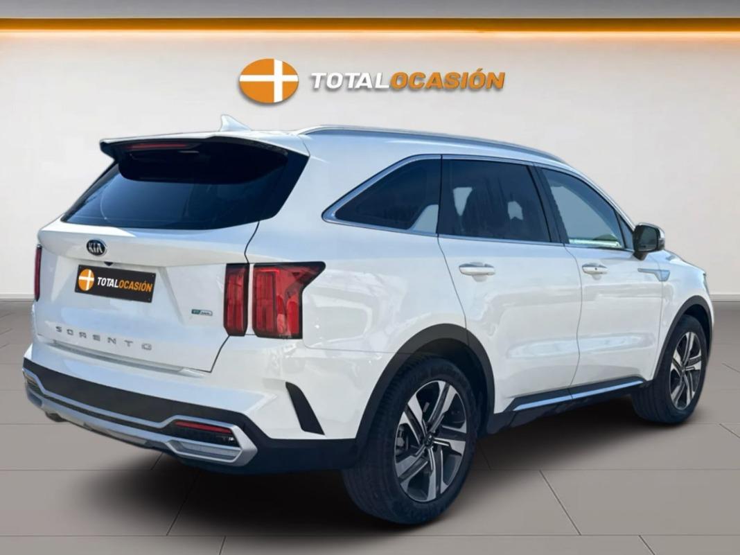 Kia Sorento 1.6 T-GDi HEV Emotion 4x2 7pl