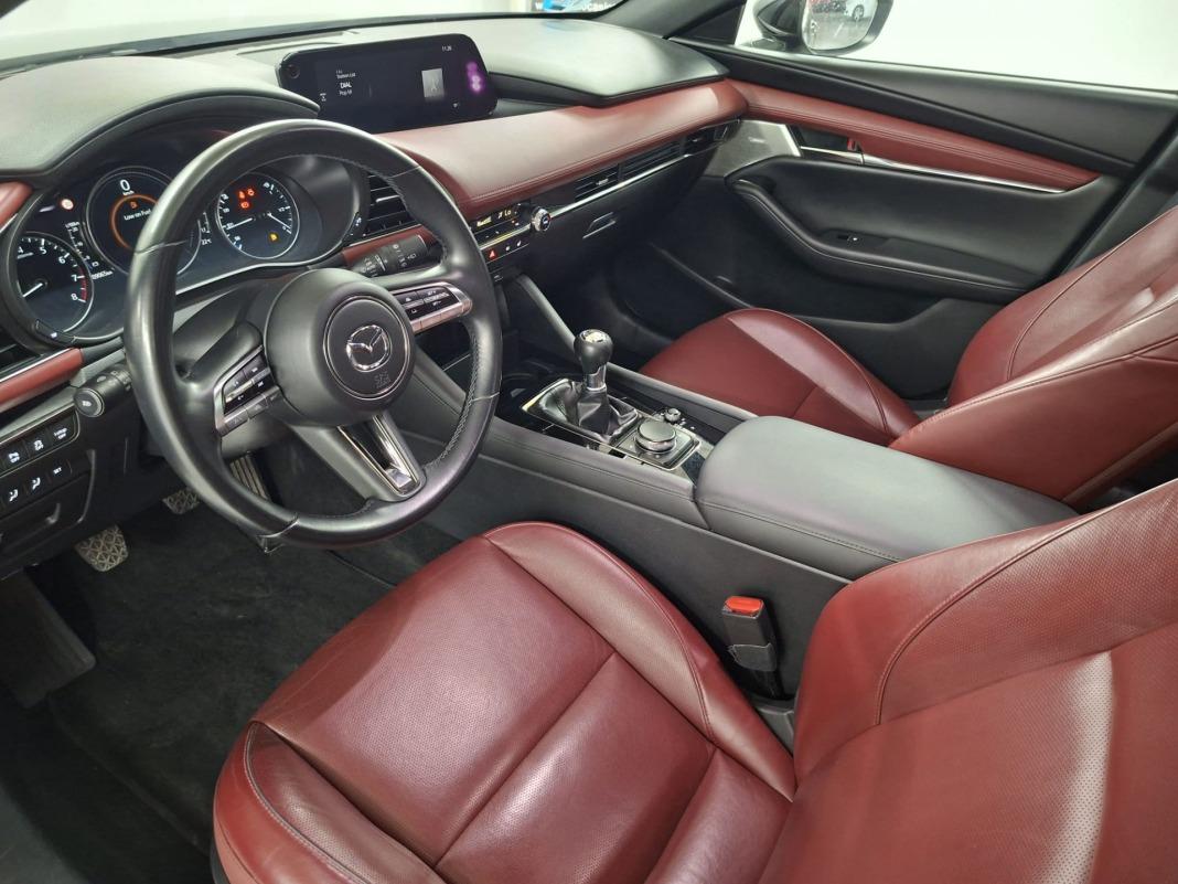 Mazda Mazda3 2.0 SKYACTIV-X ZENITH SAFETY RED