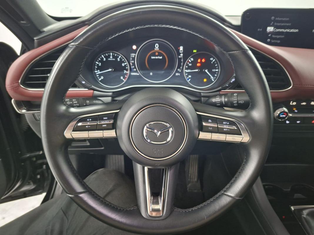 Mazda Mazda3 2.0 SKYACTIV-X ZENITH SAFETY RED