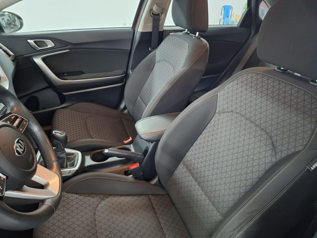 Kia Ceed 1.0 T-GDi 74kW (100CV) Drive