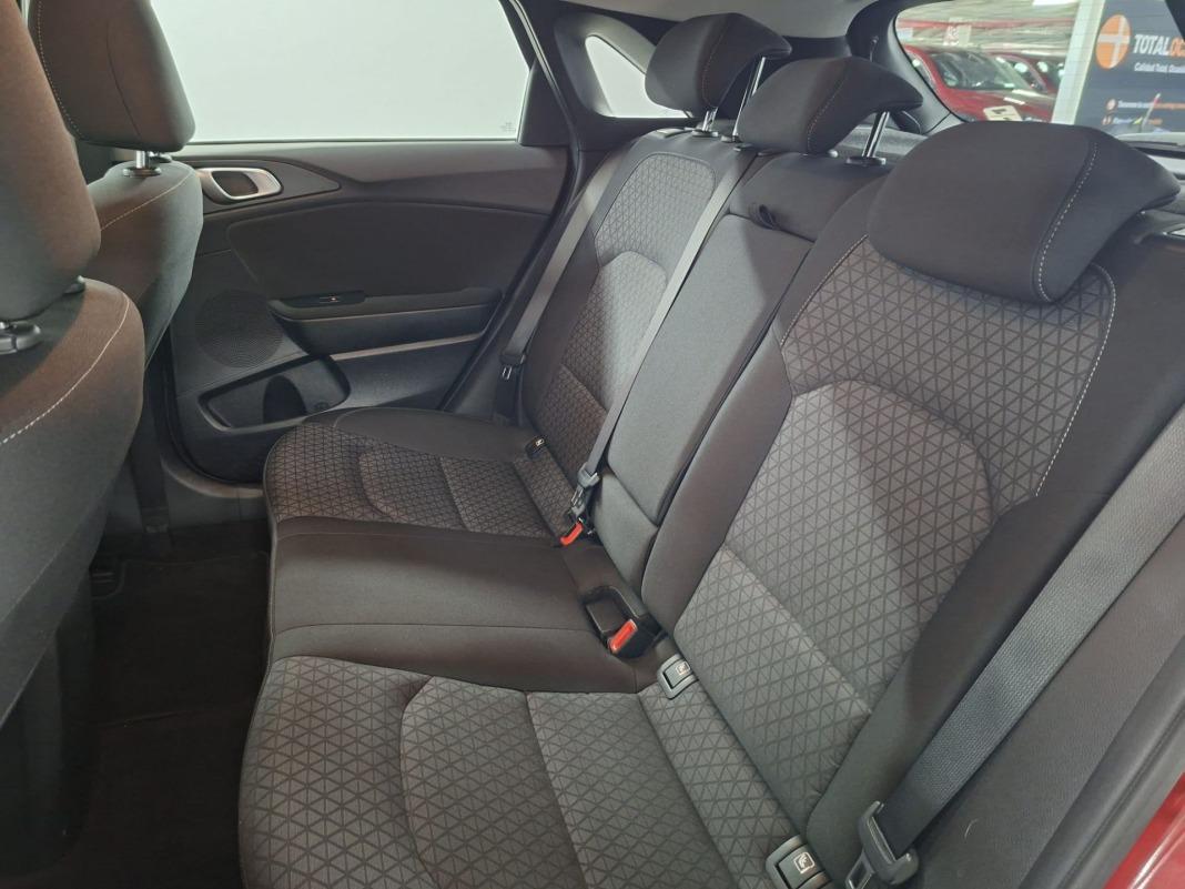Kia Ceed 1.0 T-GDi 74kW (100CV) Drive
