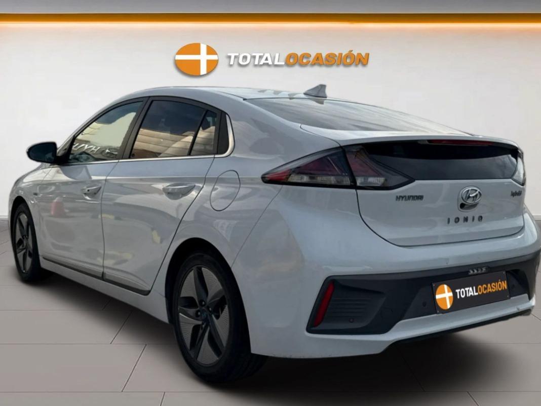 Hyundai Ioniq 1.6 GDI HEV Style DCT
