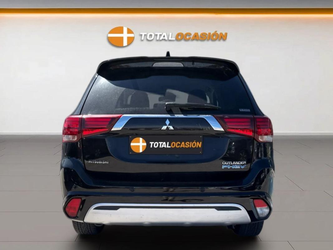 Mitsubishi Outlander 2.4 PHEV Kaiteki Auto 4WD MY19.5