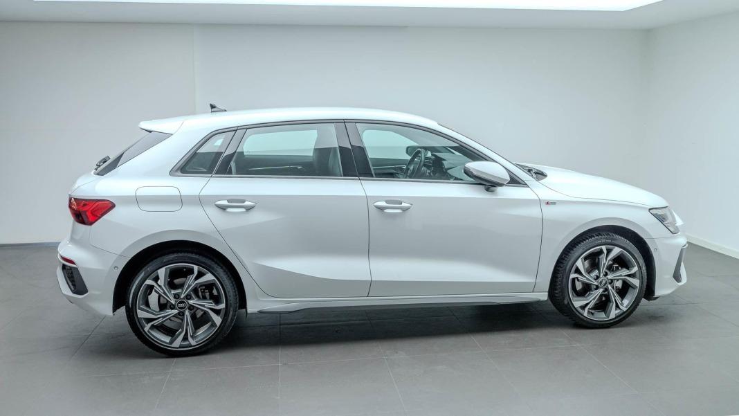 Audi A3 Sportback Tfsie S line 40 150 kW (204 CV) S tronic