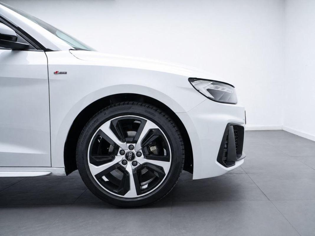Audi A1 Sportback Adrenalin edition 30 TFSI 81 kW (110 CV) S tronic