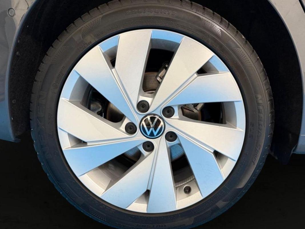 Volkswagen Golf Más 1.5 TSI 85 kW (116 CV)