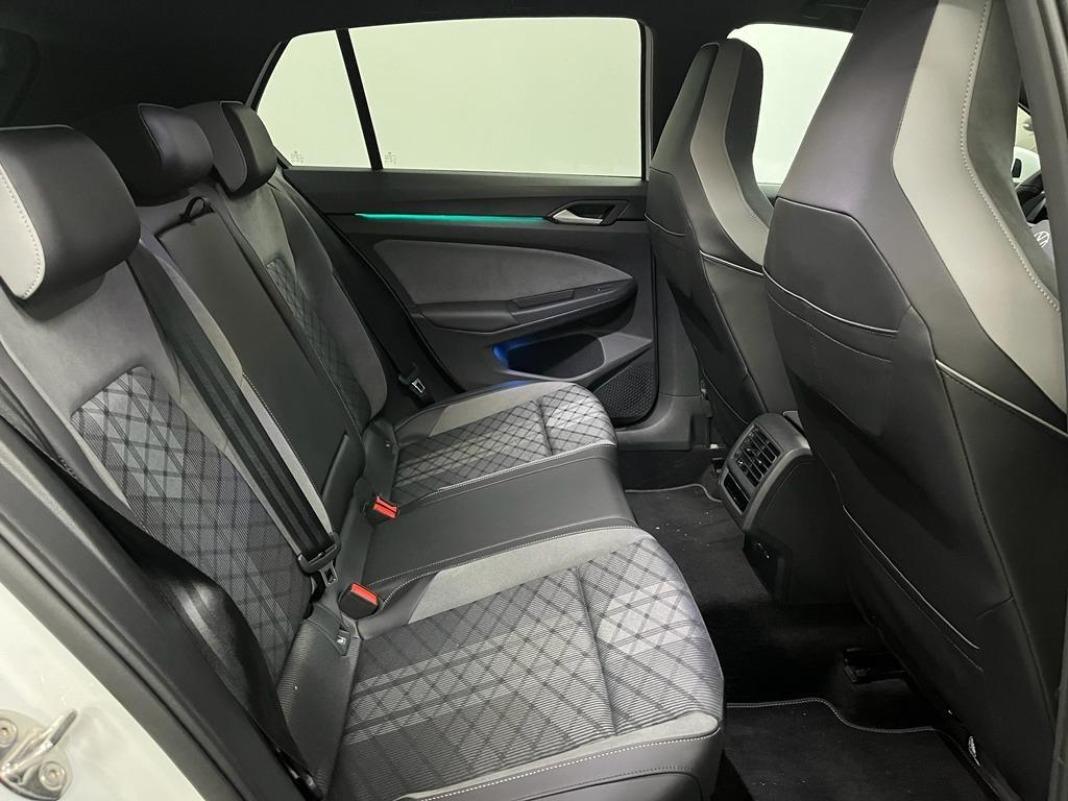 Volkswagen Golf R-Line 1.5 eTSI 96 kW (131 CV) DSG