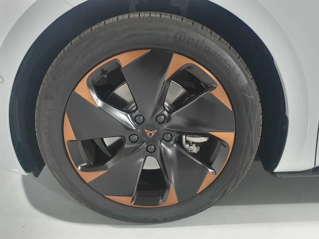 CUPRA Born 58 kWh 150 kW (204 CV)