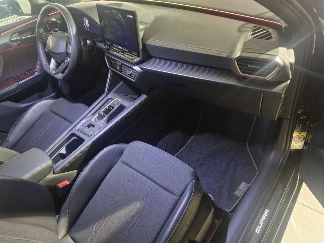 CUPRA Leon Sportstourer 1.5 eTSI DSG 110 kW (150 CV)