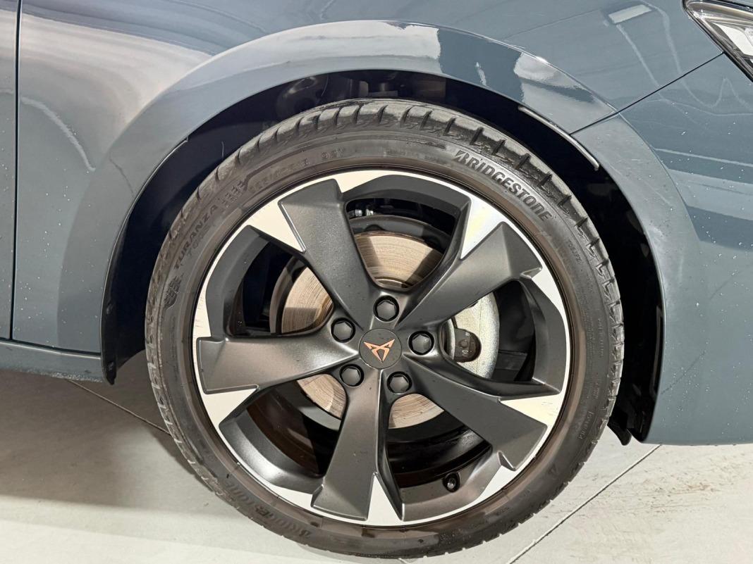 CUPRA Leon Sportstourer 1.5 eTSI DSG 110 kW (150 CV)