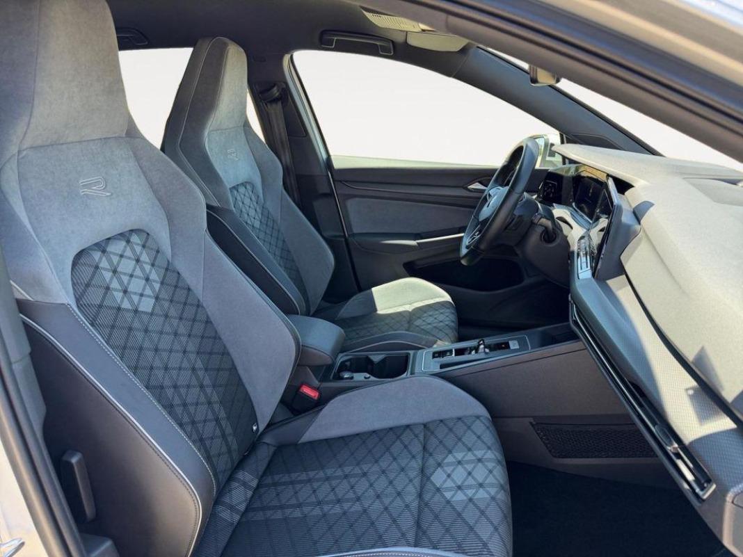 Volkswagen Golf R-Line 1.5 eTSI 110 kW (150 CV) DSG