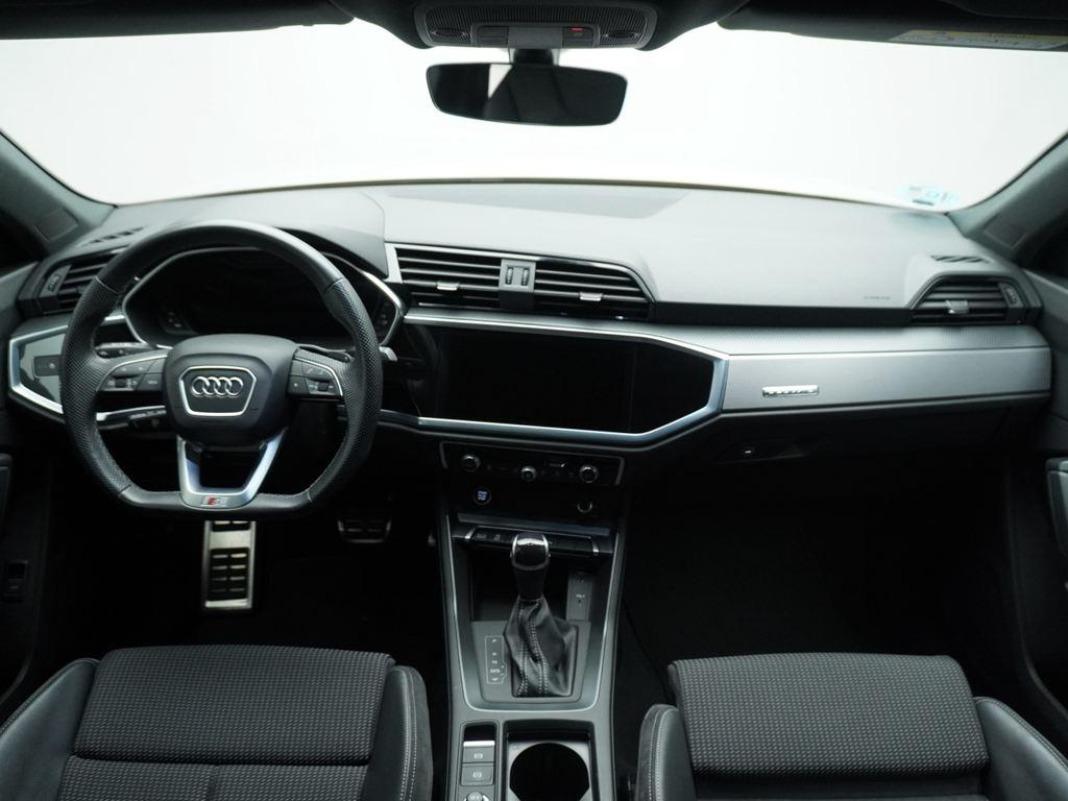 Audi Q3 Sportback Black line 40 TDI quattro 147 kW (200 CV) S tronic