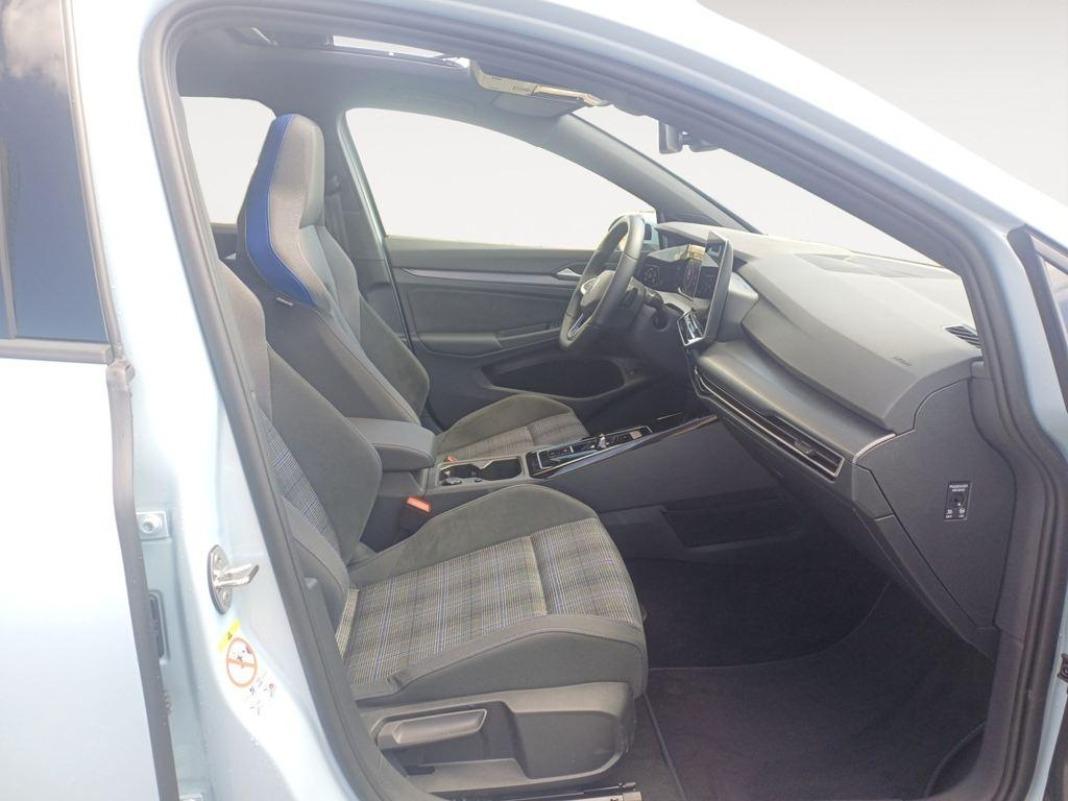 Volkswagen Golf GTE 1.5 PHEV 130kW 200 kW (272 CV) DSG