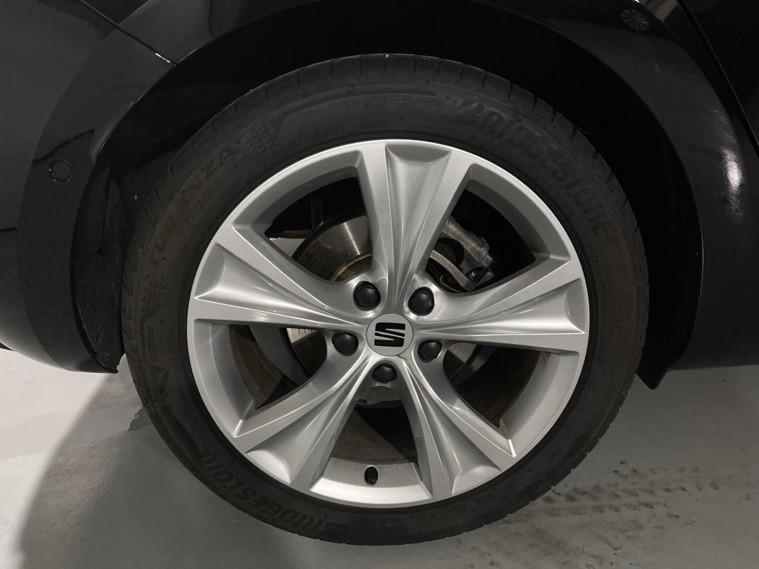 SEAT León 1.5 eTSI S&S FR Special Edition DSG 110 kW (150 CV)