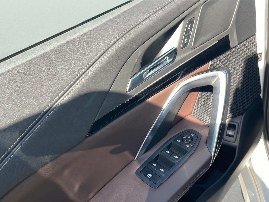BMW Ix1 eDrive20 150 kW (204 CV)