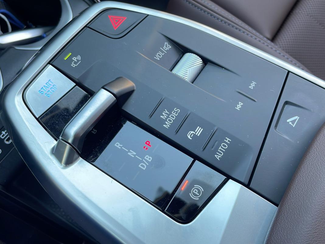 BMW Ix1 eDrive20 150 kW (204 CV)