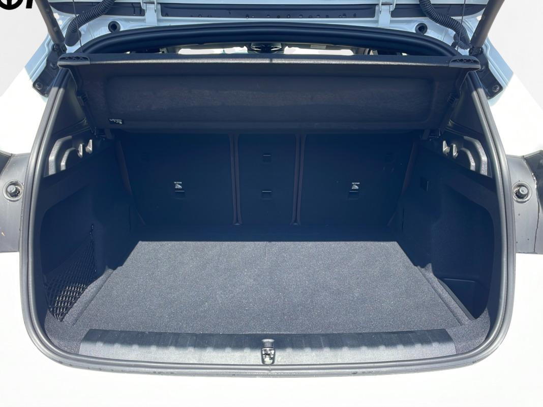 BMW Ix1 eDrive20 150 kW (204 CV)