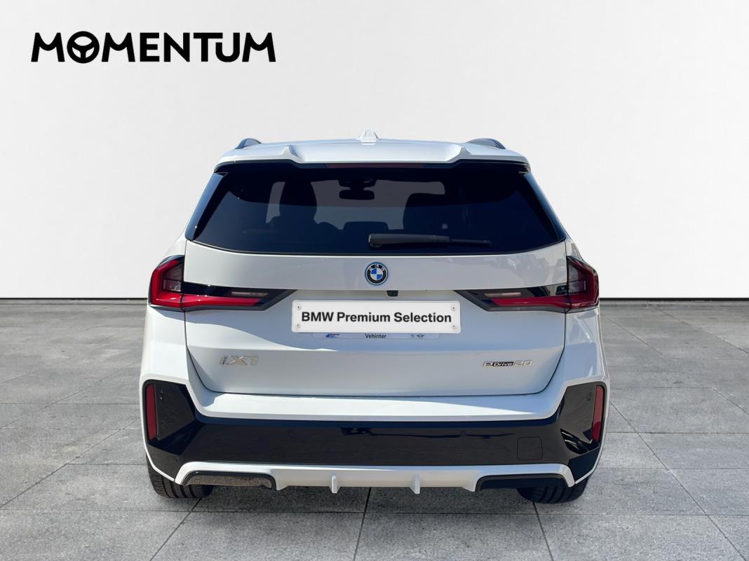 BMW Ix1 eDrive20 150 kW (204 CV)