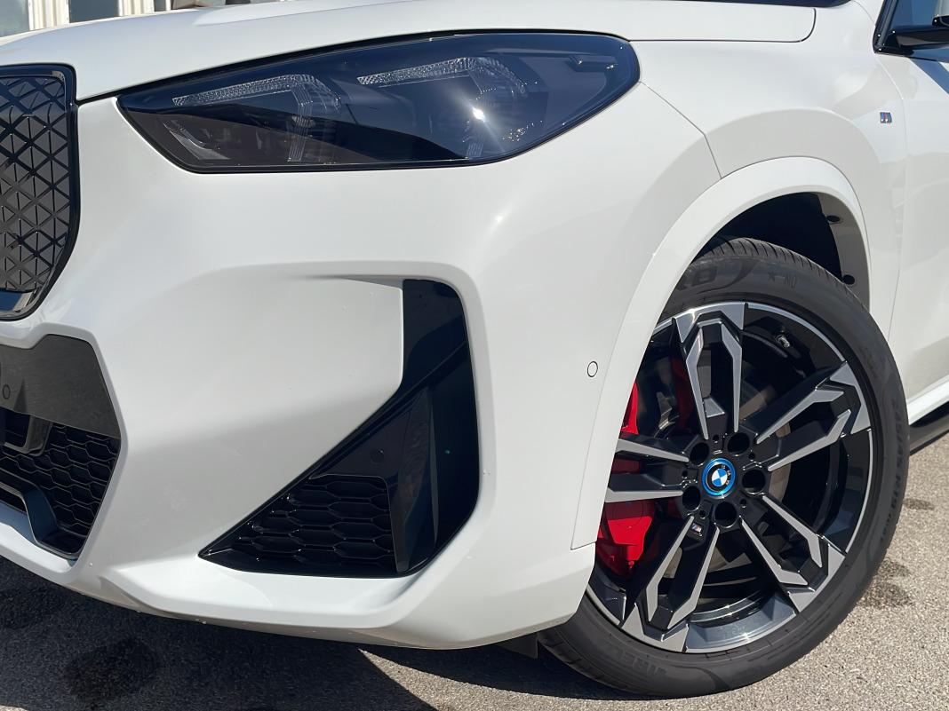 BMW Ix1 eDrive20 150 kW (204 CV)