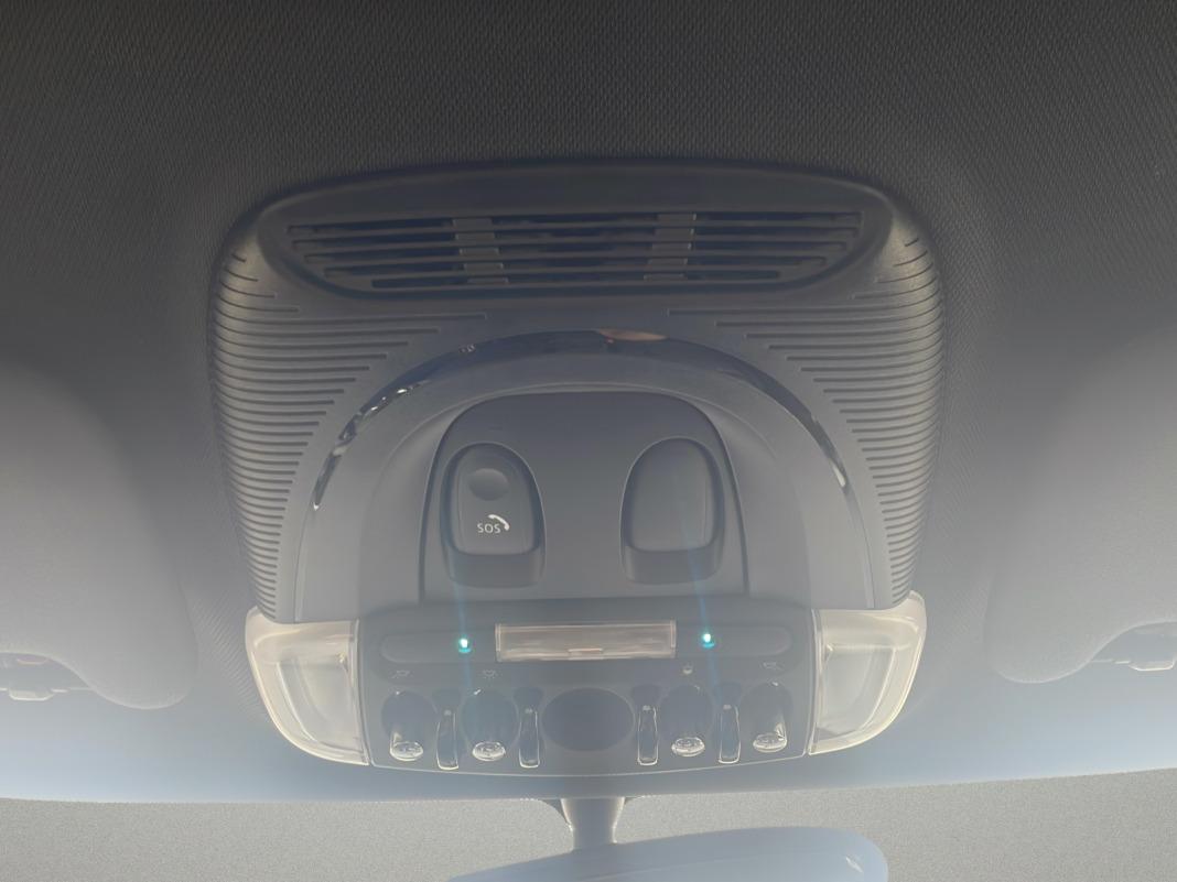 MINI Cooper SE 135 kW (184 CV)