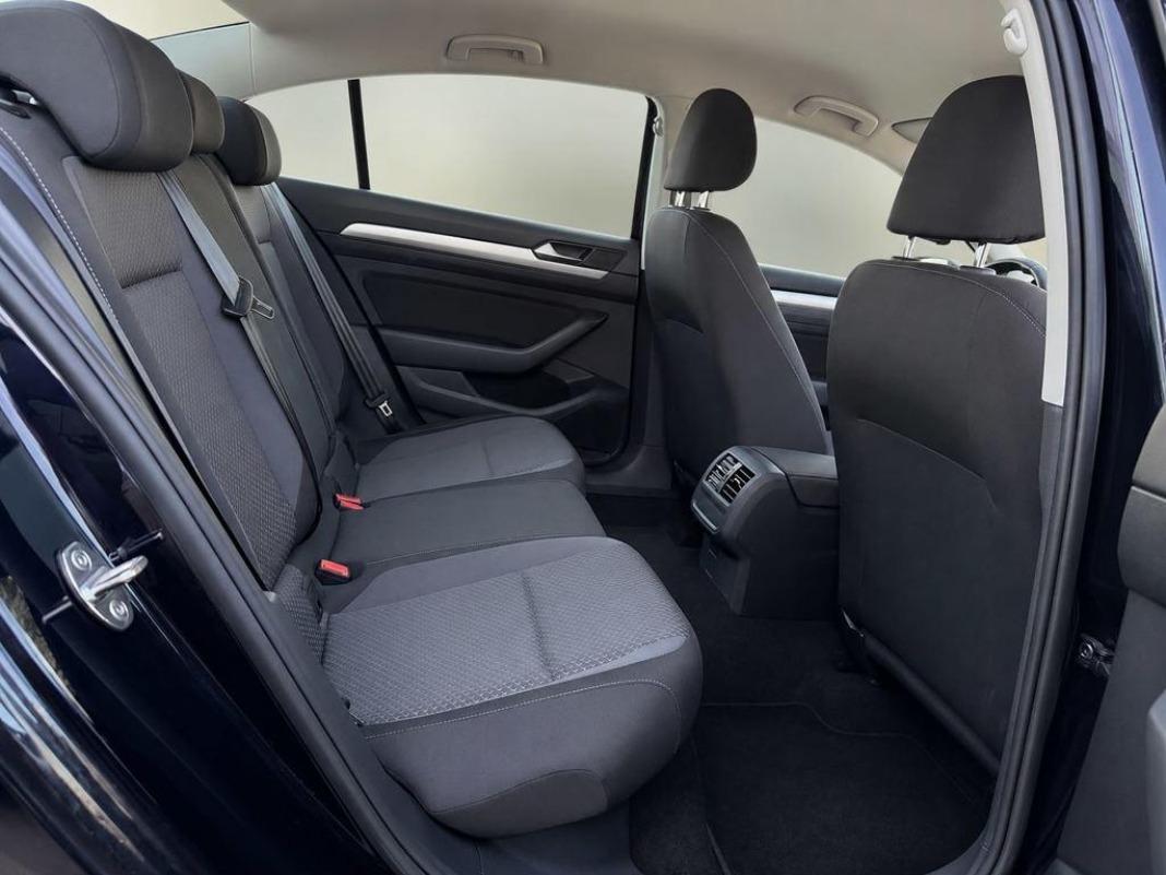 Volkswagen Passat 2.0 TDI 90 kW (122 CV) DSG