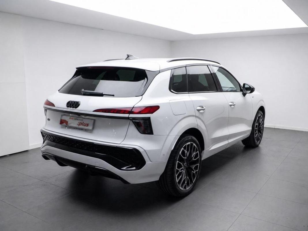 Audi Q3 Black line TFSI 110 kW (150 CV) S tronic