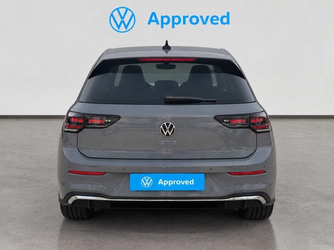 Volkswagen Golf GTE 1.5 PHEV 130kW 200 kW (272 CV) DSG