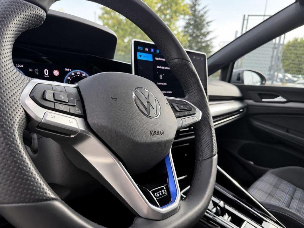 Volkswagen Golf GTE 1.5 PHEV 130kW 200 kW (272 CV) DSG