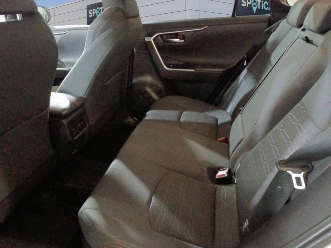 Toyota Rav4 2.5l PLUG-IN 300PH (e-CVT) Advance