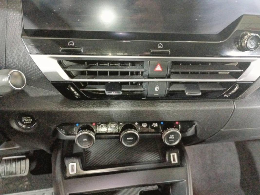 Citroen C4 BlueHdi 130 S&S EAT8 Shine