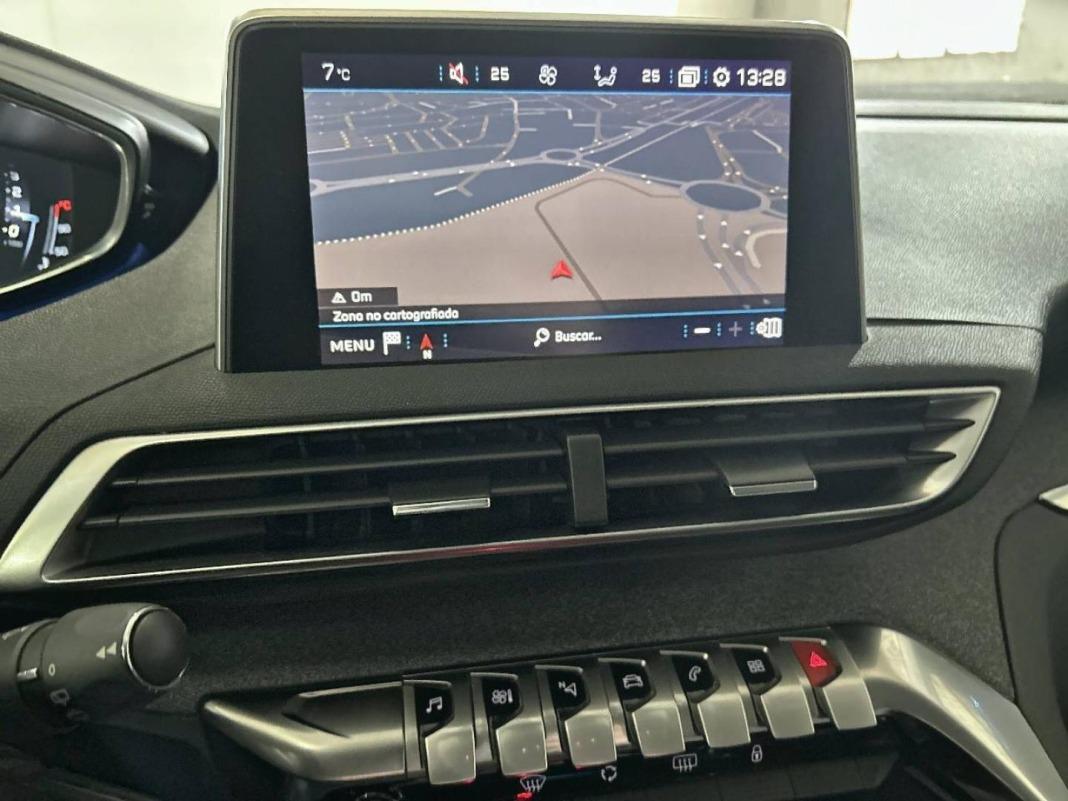 Peugeot 3008 1.2 PURETECH 96KW (130CV) ALLURE S&S