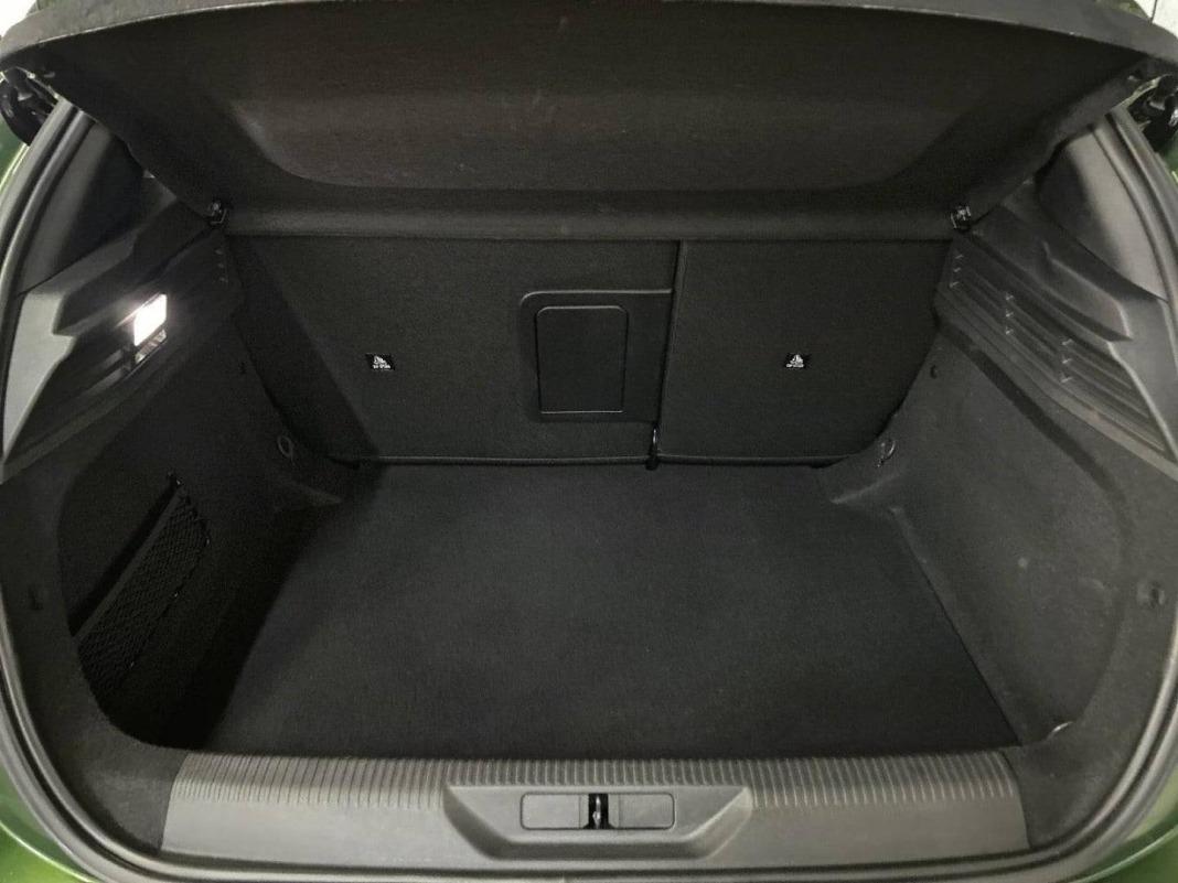 Peugeot 308 5P Allure Pack Puretech 130 S&S MAN