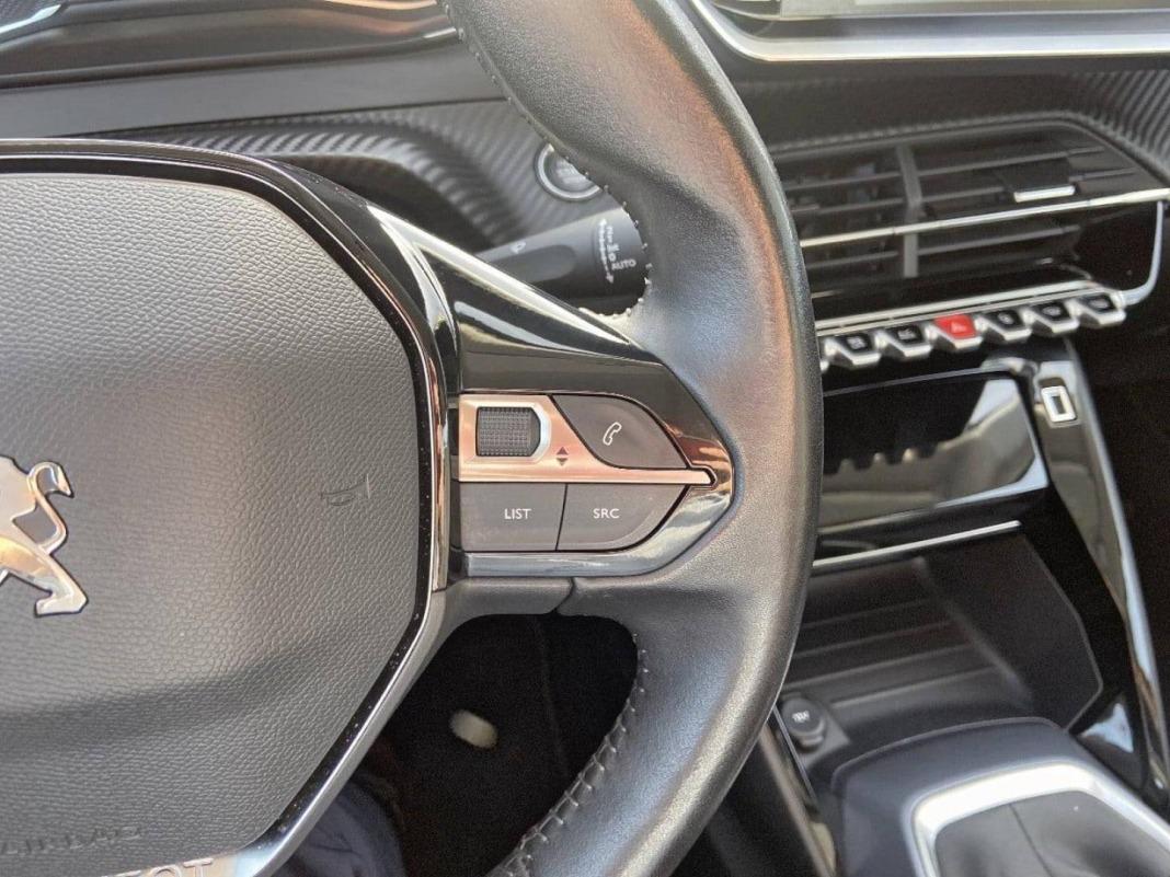 Peugeot 2008 Allure BlueHDI 100 S&S BVM6