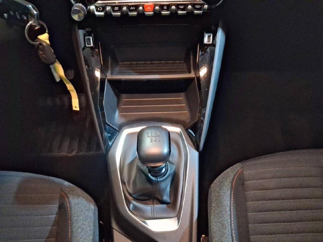 Peugeot 208 BlueHDi 73kW (100CV) Active Pack